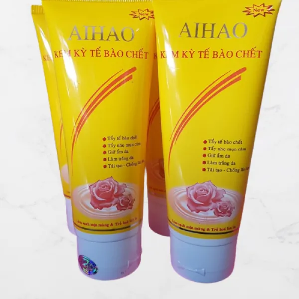 Aihao Kem Kỳ Tế Bào Chết (Tub80Ml)