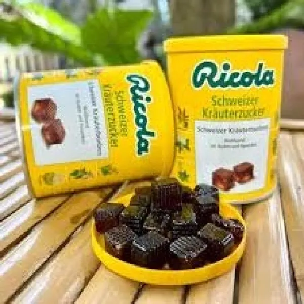 Ricola Viên Ngậm Thảo Mộc K Đường (Lọ/250G)