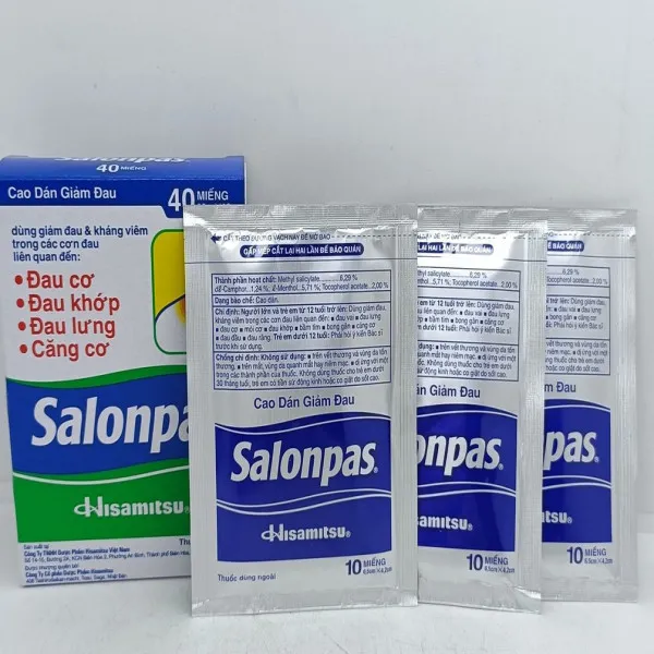 Salonpas Dán 200 (5 Hộp X 40 Miếng)