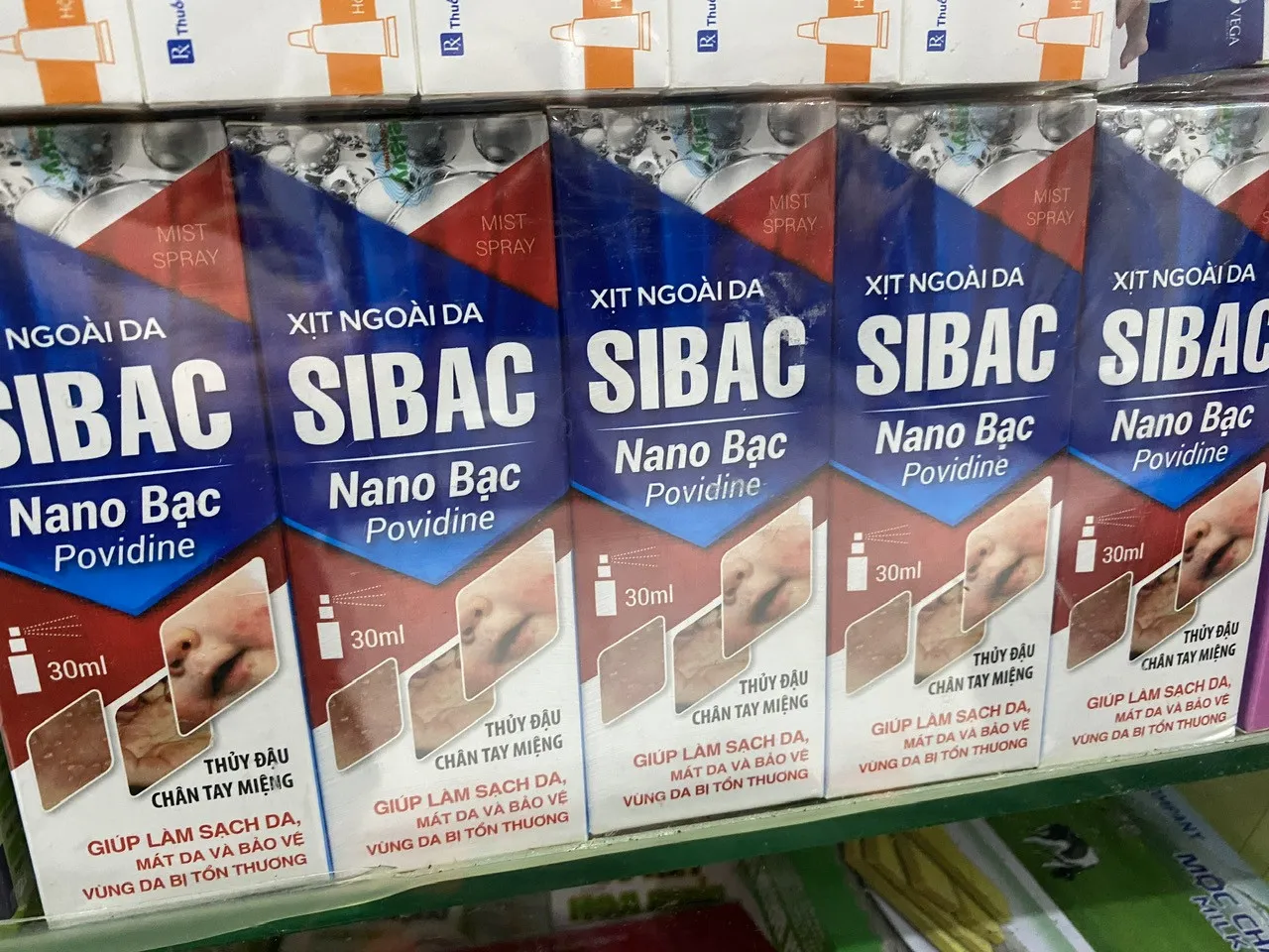 Xịt Ngoài Da Sibac Nano bạc (Lọ30Ml)